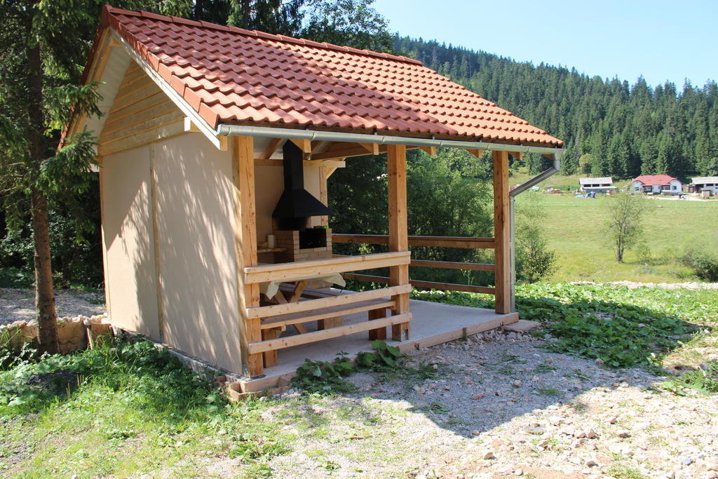 Penzion Ladova Stratená Exterior photo